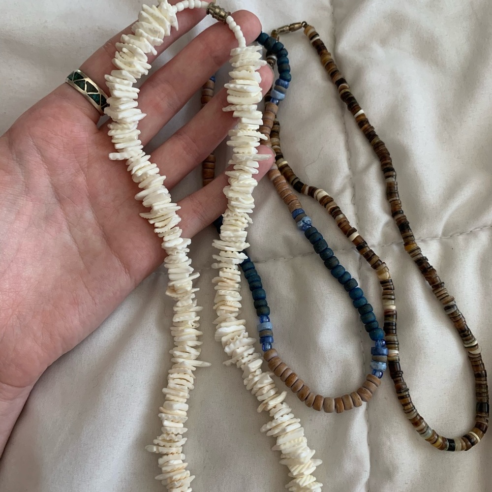 puka shell - Picture 2 of 3